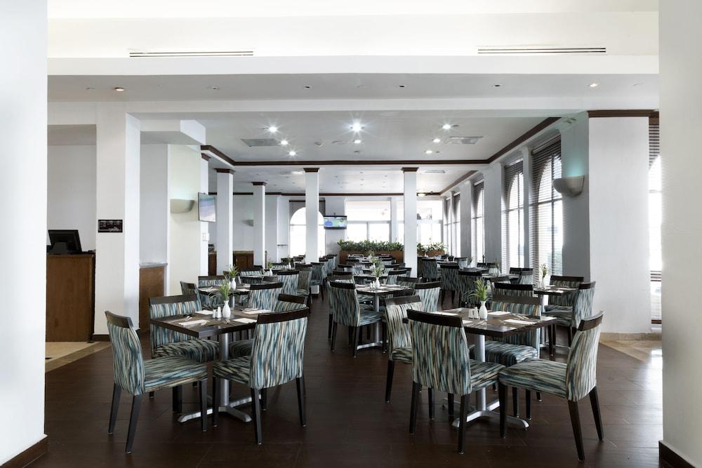 Hotel Krystal Urban Monterrey San Jeronimo Zewnętrze zdjęcie