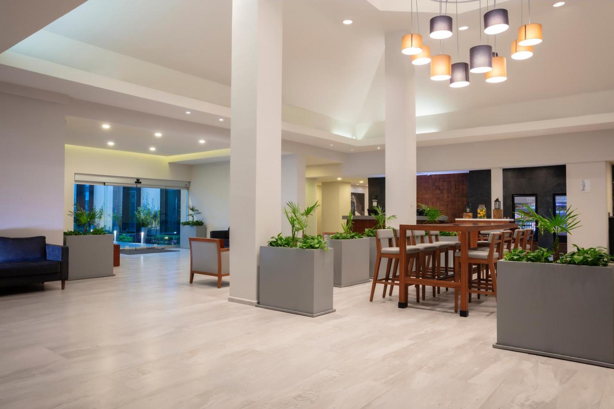 Hotel Krystal Urban Monterrey San Jeronimo Zewnętrze zdjęcie